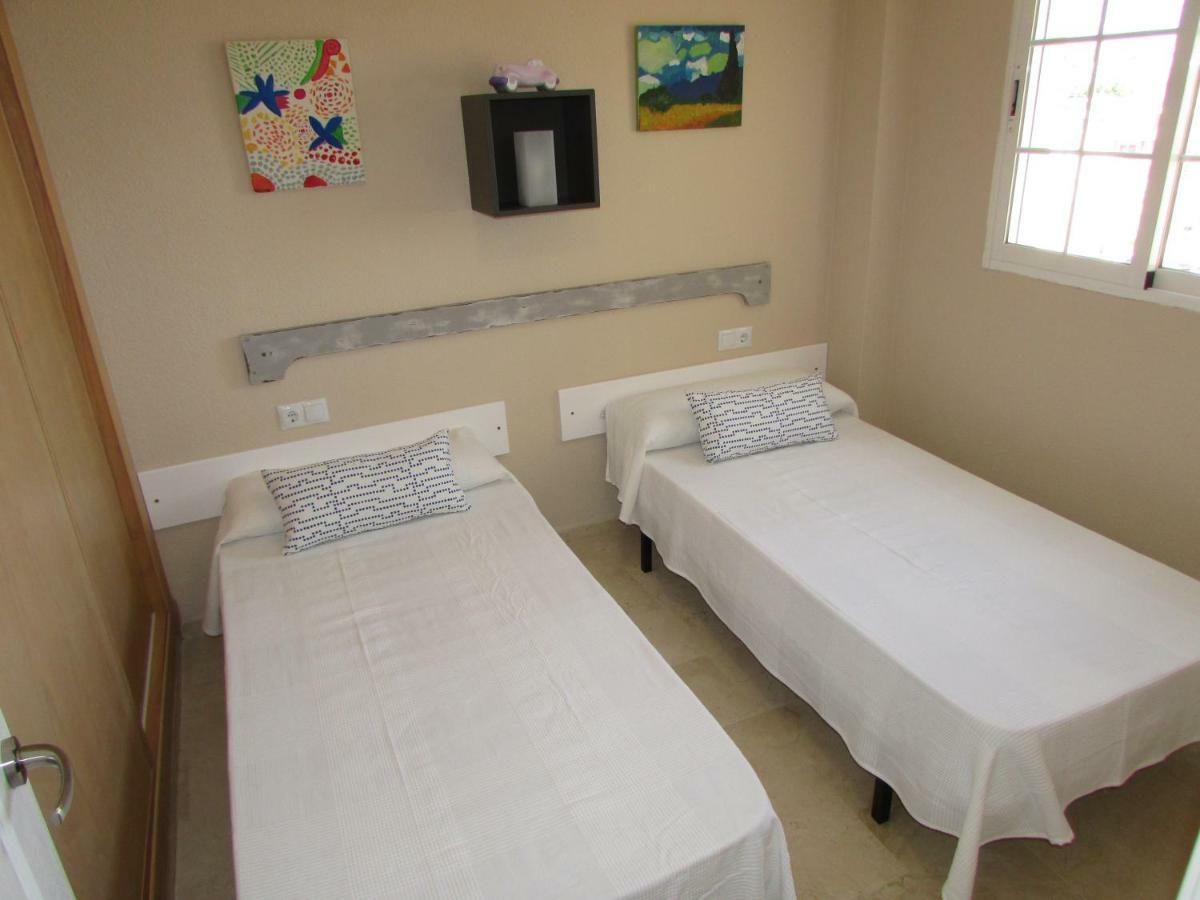 شقة فوينخيرولا  في Apartamento Del Mar المظهر الخارجي الصورة